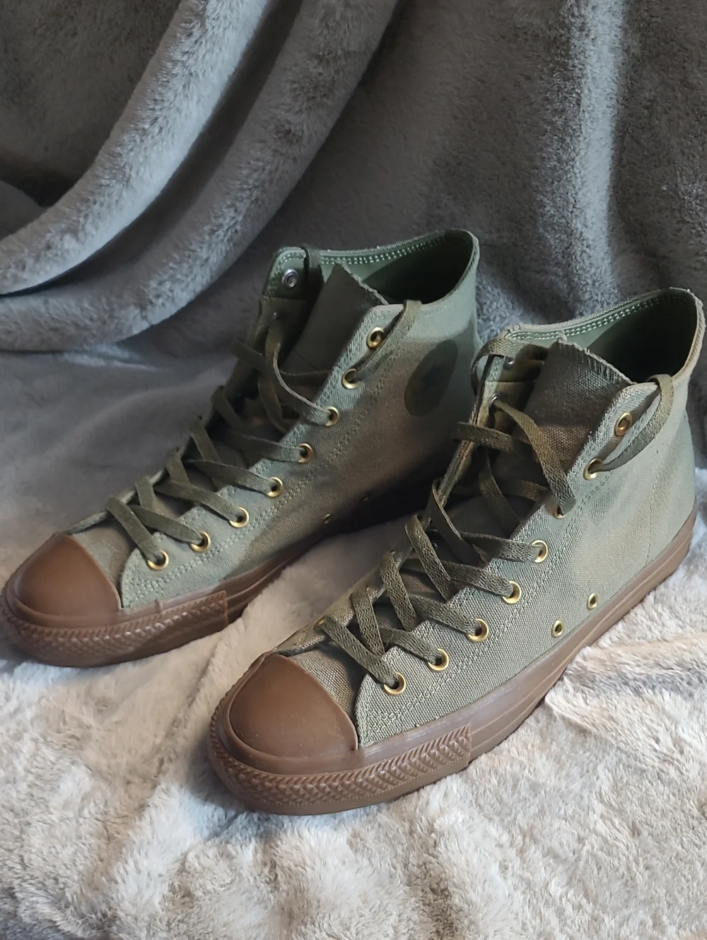 Converse CTAS High Top Sneakers Mens 12 - Picture 8 of 9